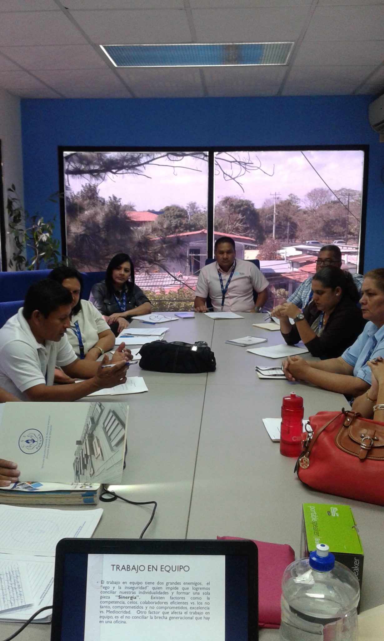 Lee más sobre el artículo Seminario Taller “Trabajo en Equipo”