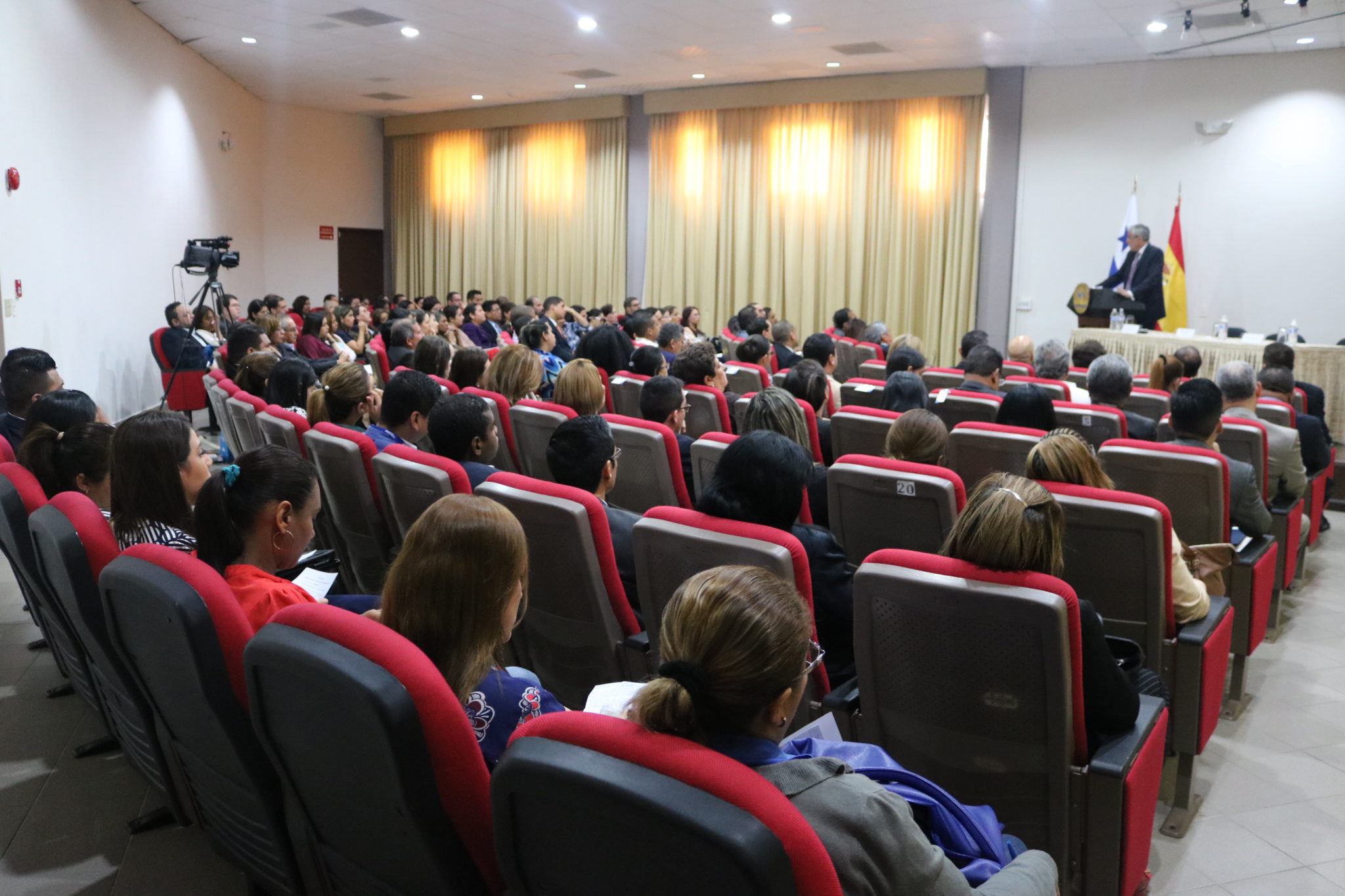 Lee más sobre el artículo Conferencia Principios Generales del Derecho Administrativo Global