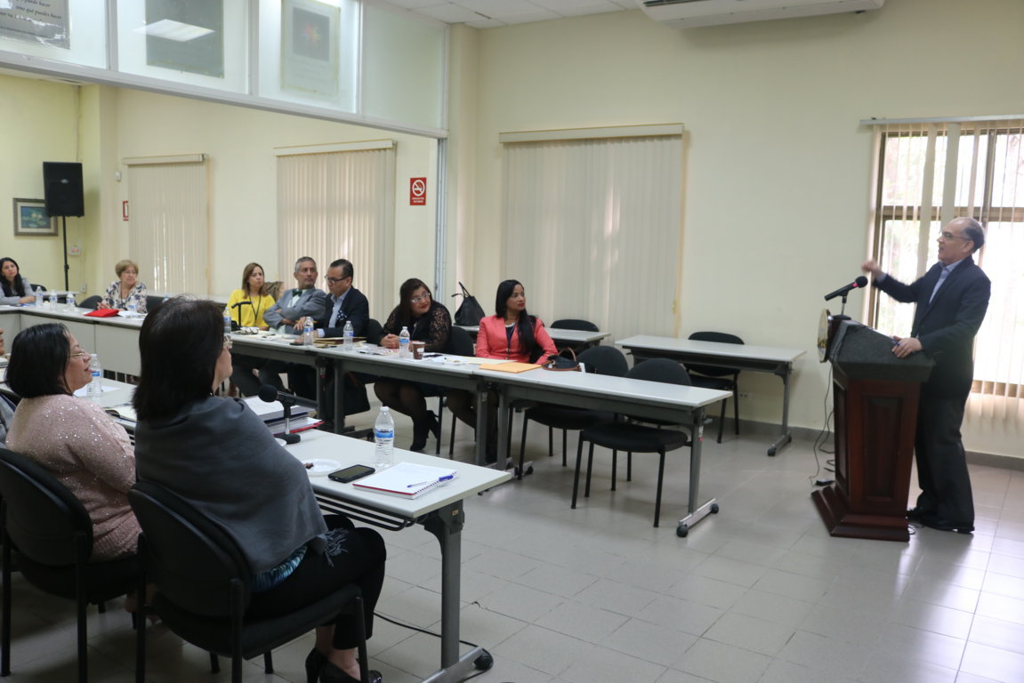 Lee más sobre el artículo Presentación del plan de trabajo para la capacitación a los aspirantes al cargo de jueces de paz