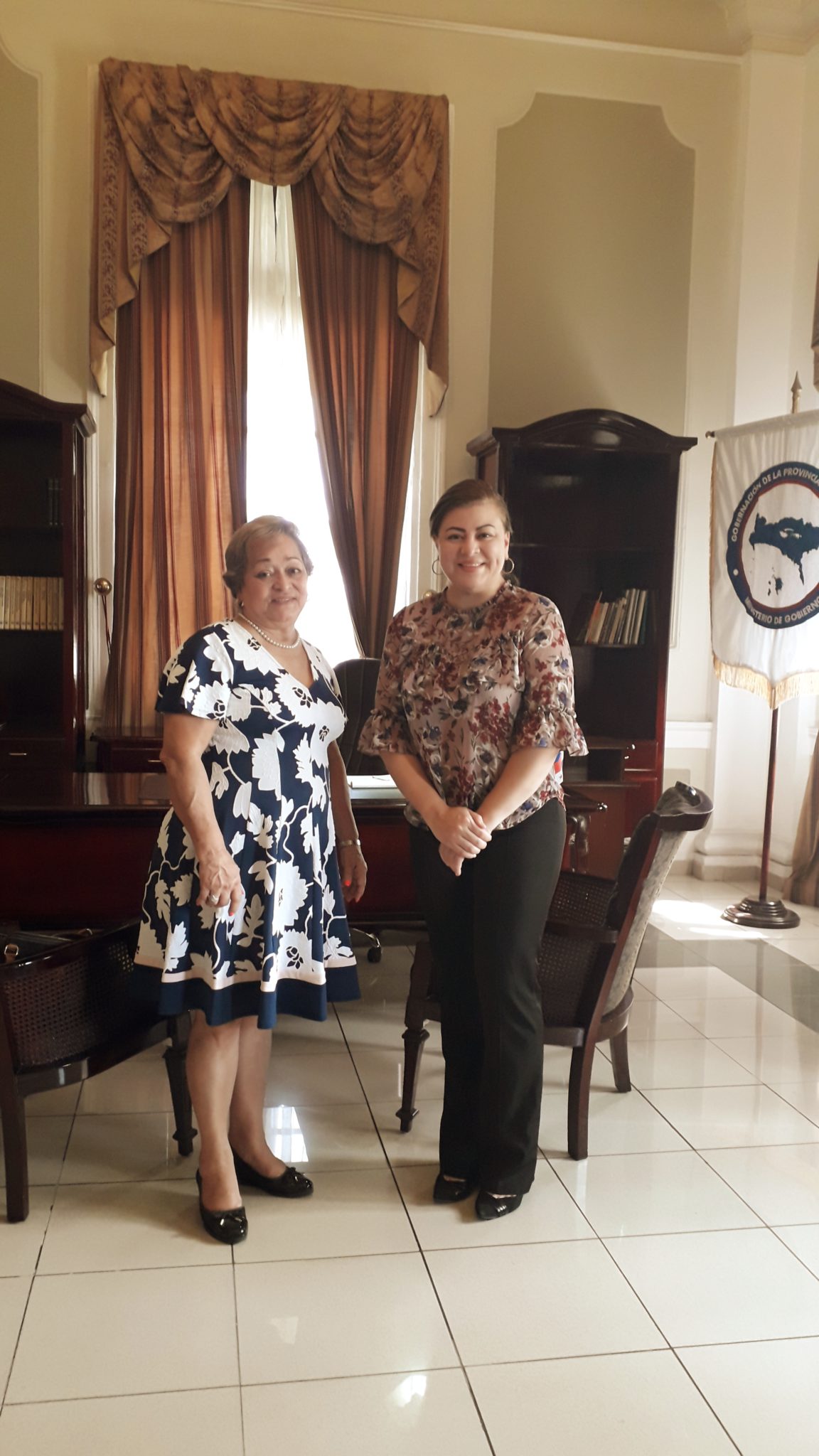 Lee más sobre el artículo Reunión sobre gestión pública con la Gobernadora de la provincia de Panamá